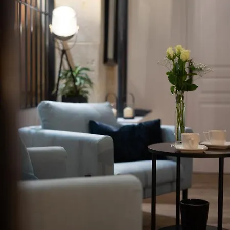 דירה Entre Nous Le Du Bellay *