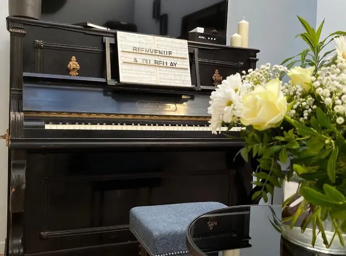 Entre Nous Le Du Bellay *