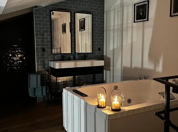 Entre Nous Le Du Bellay * Saumur